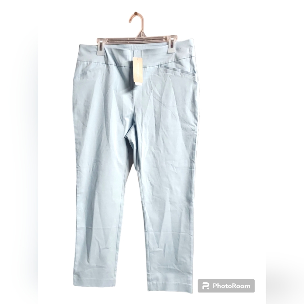 Chicos Perfect Stretch Slimming Pant